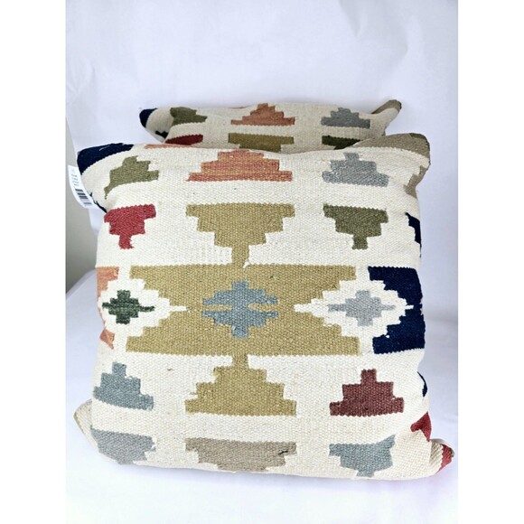 2 Rizzy Home Throw Pillows, Size 22 x 22 Bohemian Style, Toss Pillow - Picture 1 of 4